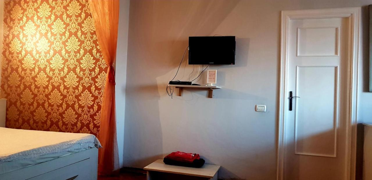 Hospitality Centrum - Nicolae Iorga Bucareste Quarto foto